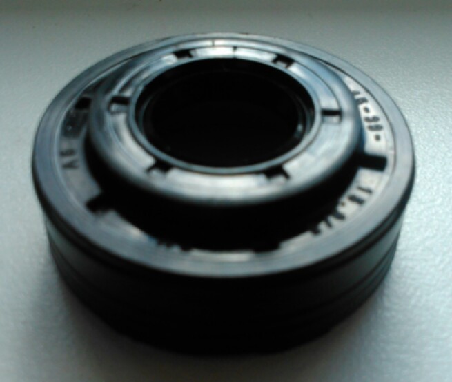 Gufero 503932301 pre Husqvarna 340, 345, 350